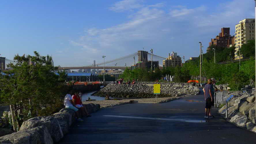 NYC_2015-06-21 19-04-55_P1110358